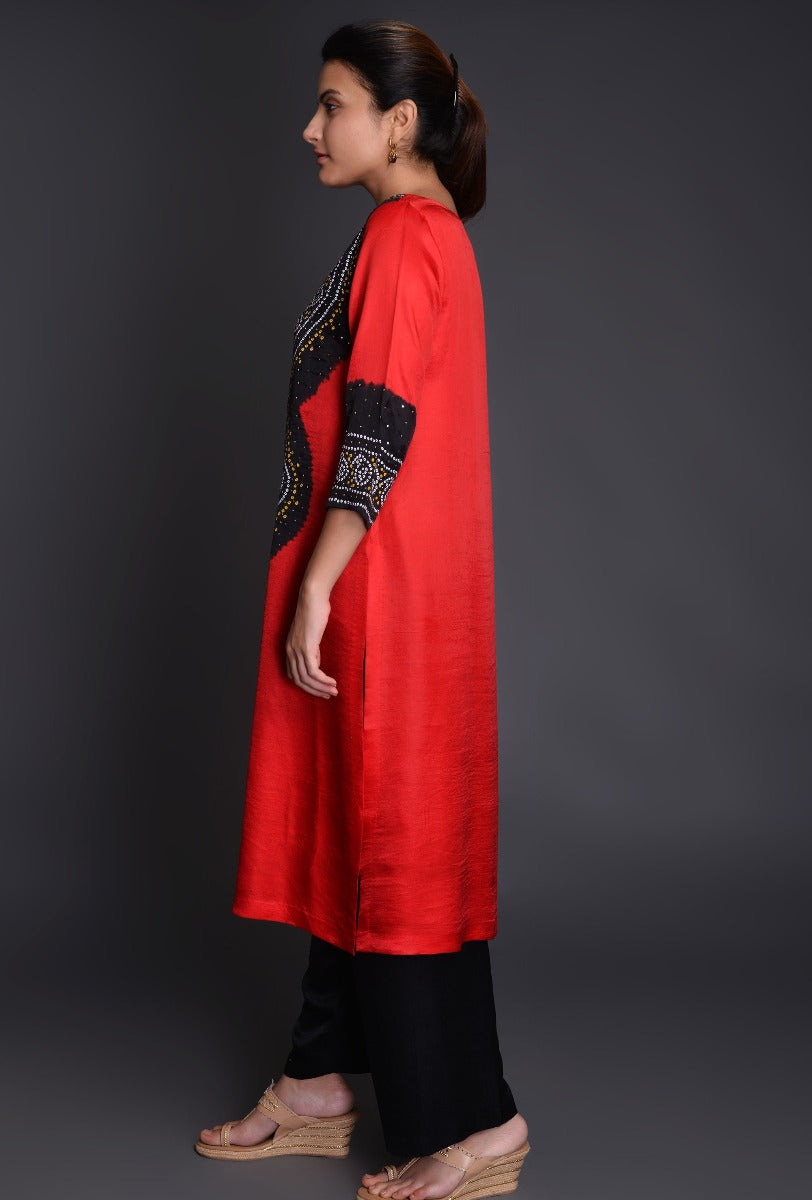 Red-Black Gaji Silk Bandhani Ensemble