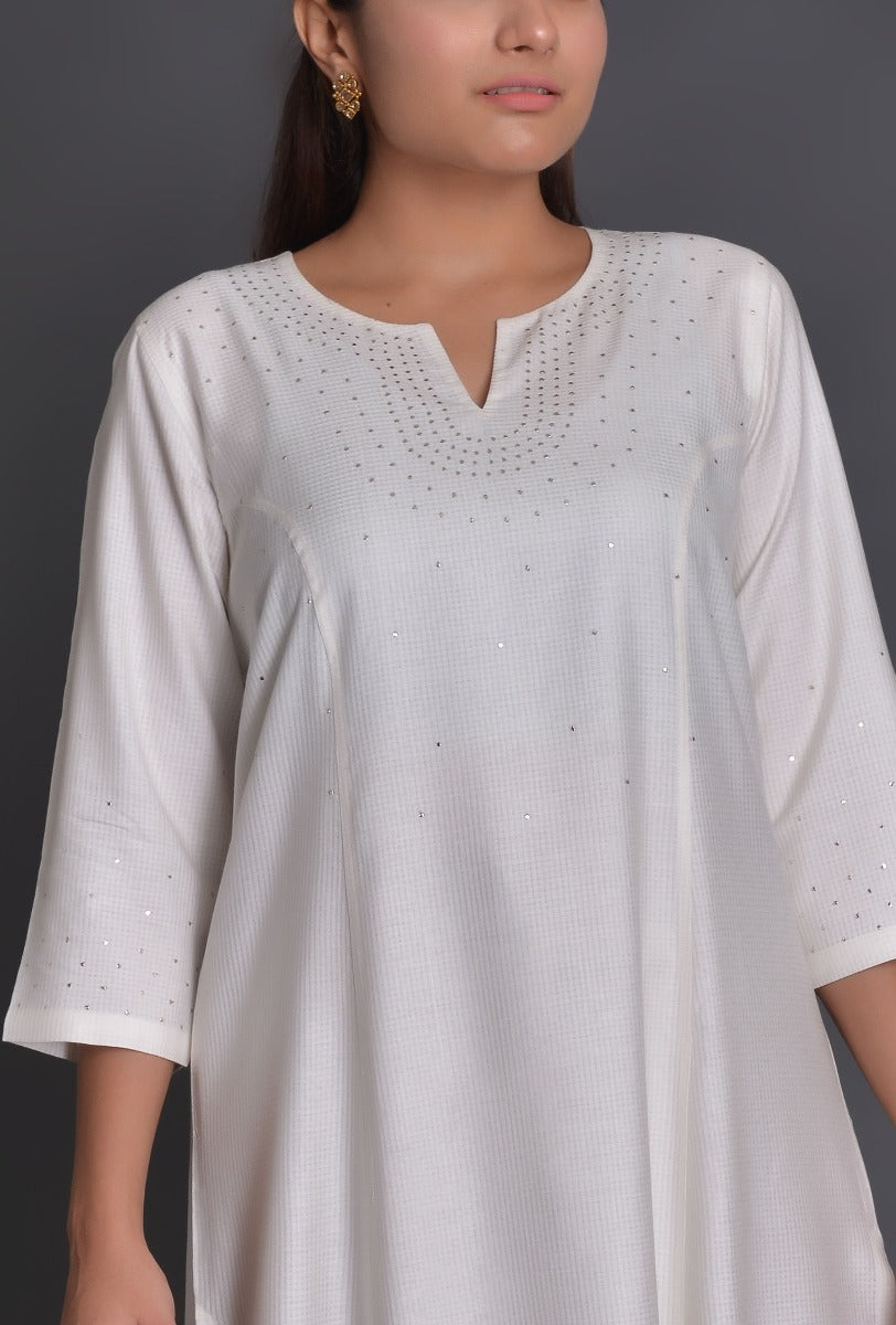Offwhite Silk Kurta with Mookesh