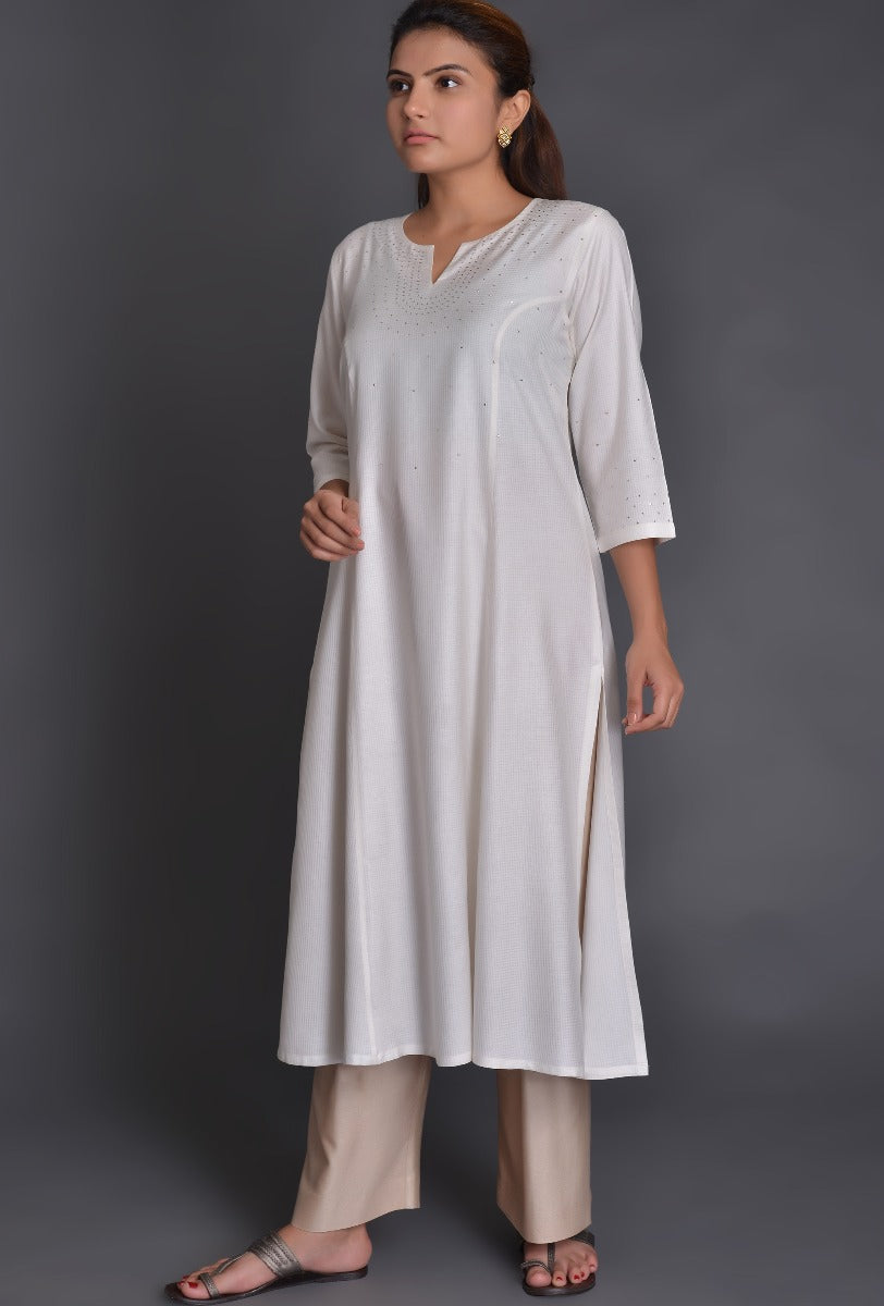 Offwhite Silk Kurta with Mookesh