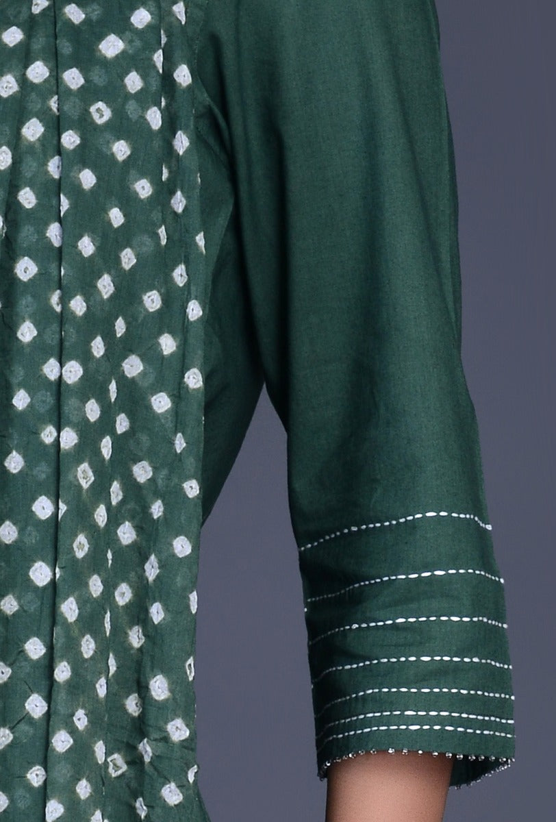 Green Cotton Bandhani Ensemble with Embroidery