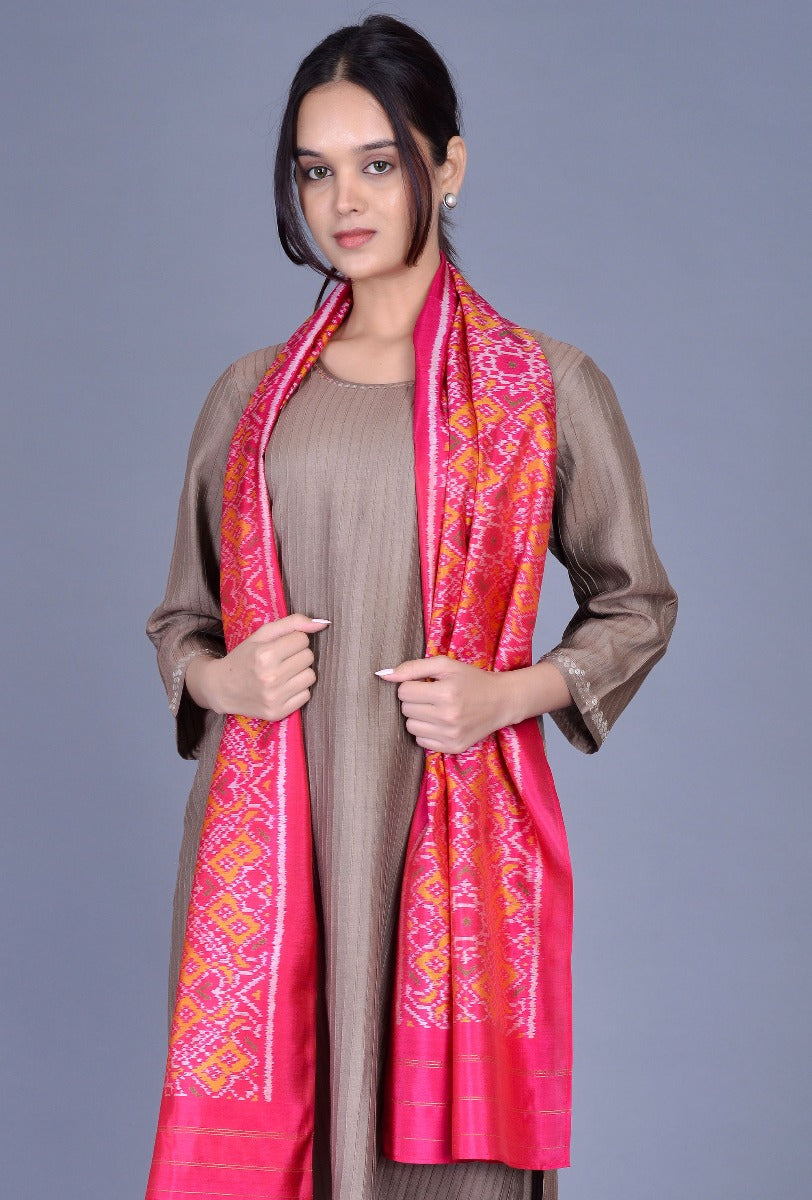 Round Neck Cotton Silk Pintucks Ensemble