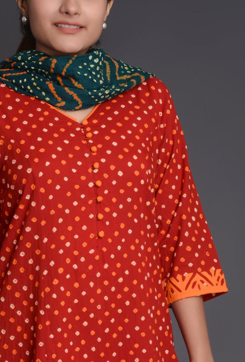 Cotton Bandhani Sleeve Applique Ensemble
