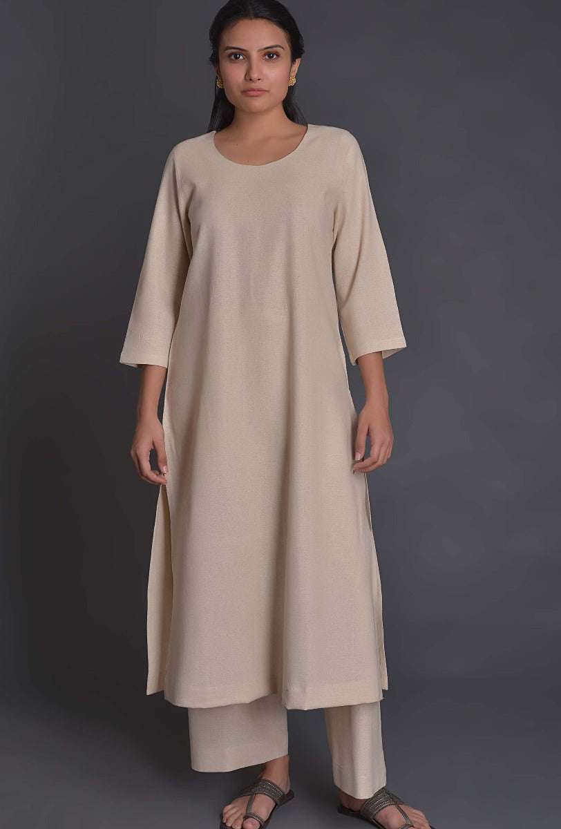 Off-white Gicha Silk ensemble