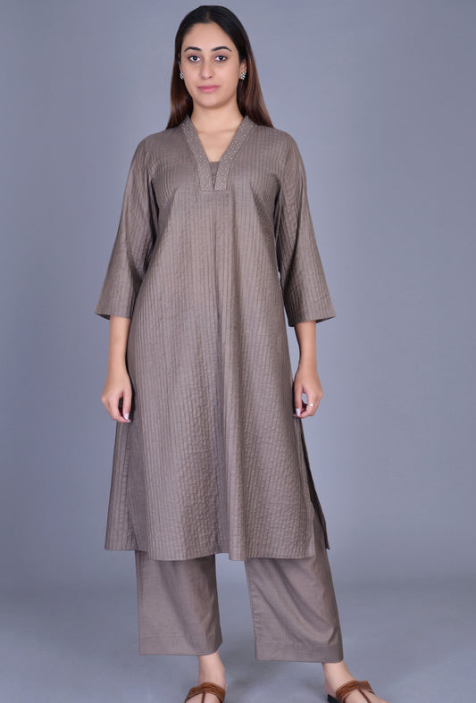 Tan Pintuck Ensemble