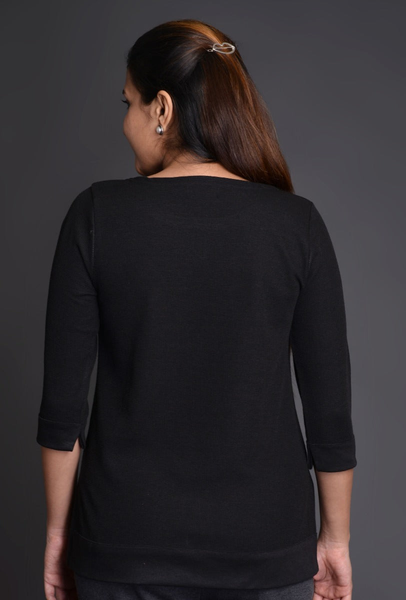 Black Knit Round Neck Tee