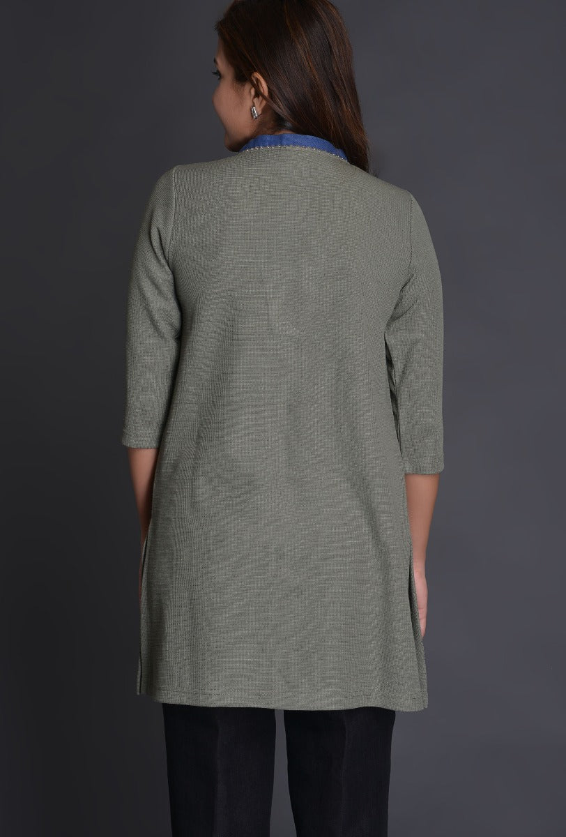 Olive Green Knit Contrast Collar Kurti with One Line Tikki
