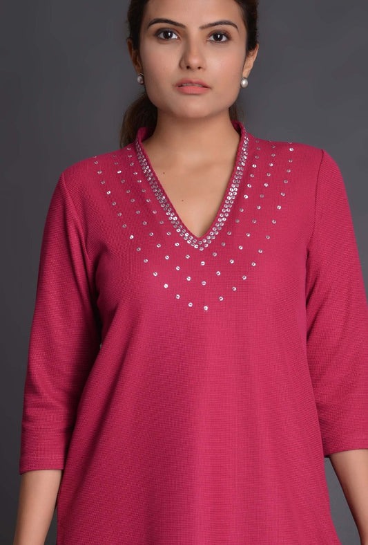 Knit Raised V Neck Kurti with 5 Line Tikki