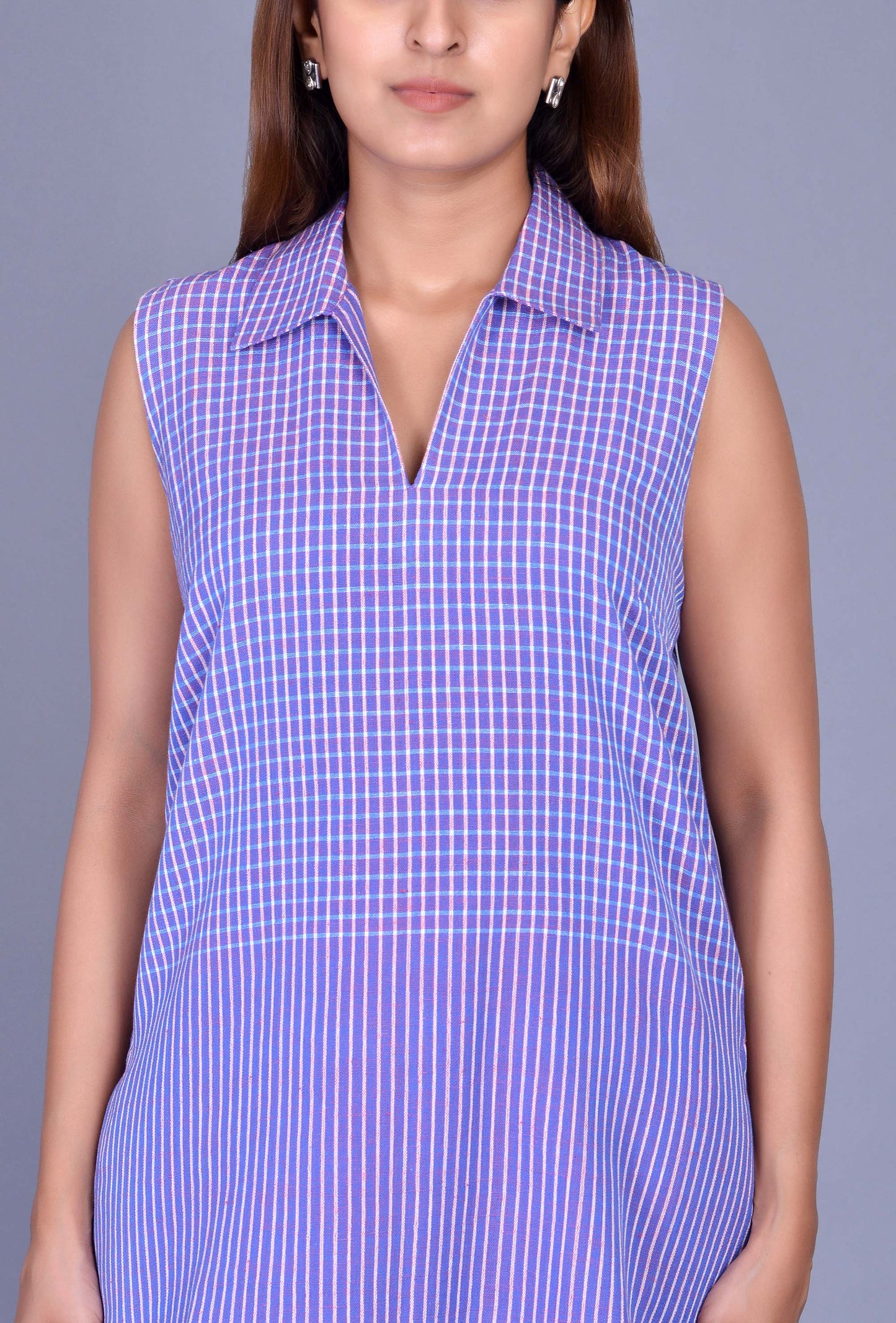 Sleeveless kala cotton shirt