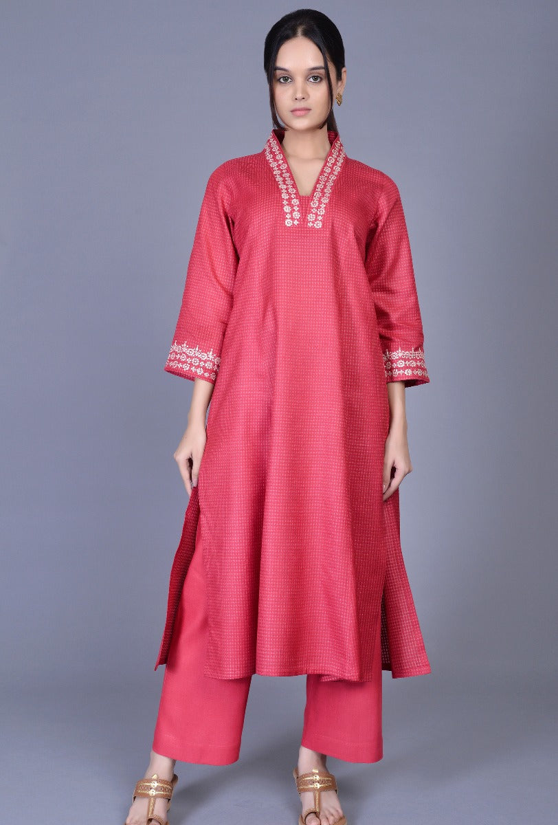 Strawberry Self-textured Silk Ensemble