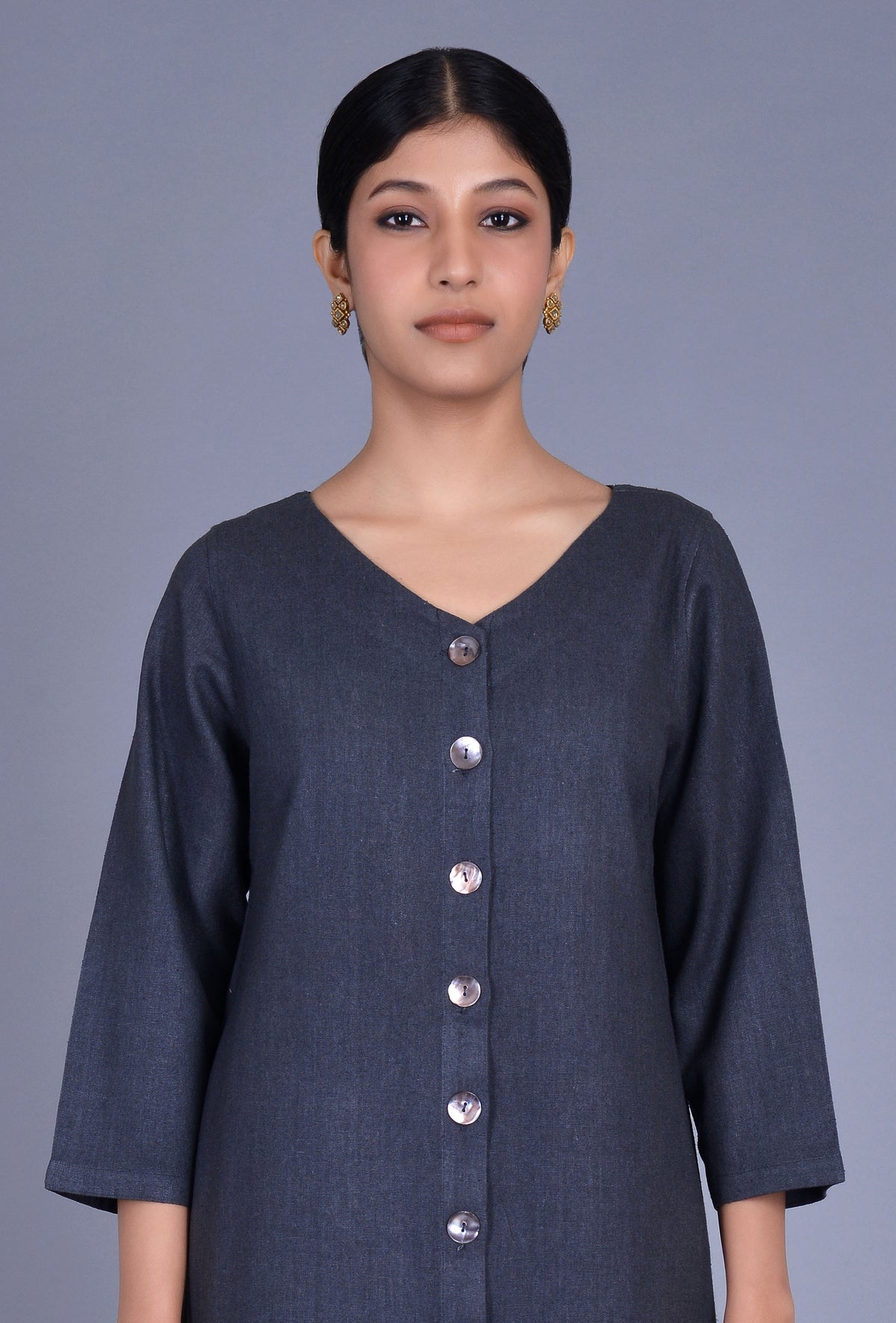 Gicha V Neck Ensemble